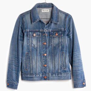 Madewell Women's The Jean Jacket in Pinter Wash Blue Denim